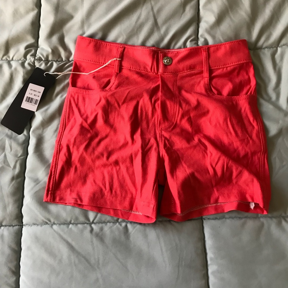 Coral jegging shorts